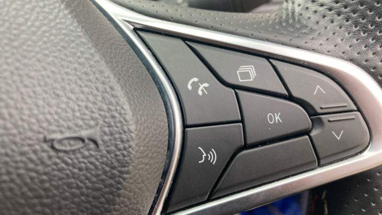 Renault Clio 1.6 E-TECH Hybrid 140 RS Line 5dr Auto Hybrid Hatchback